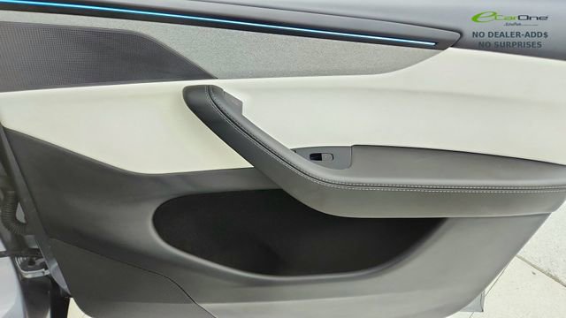 Used 2026 Tesla Model Y Long Range image 22