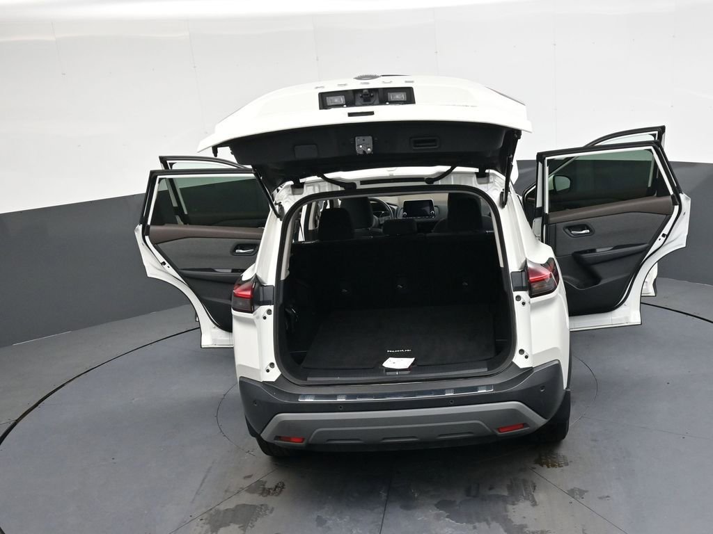 Used 2022 Nissan Rogue SV image 44