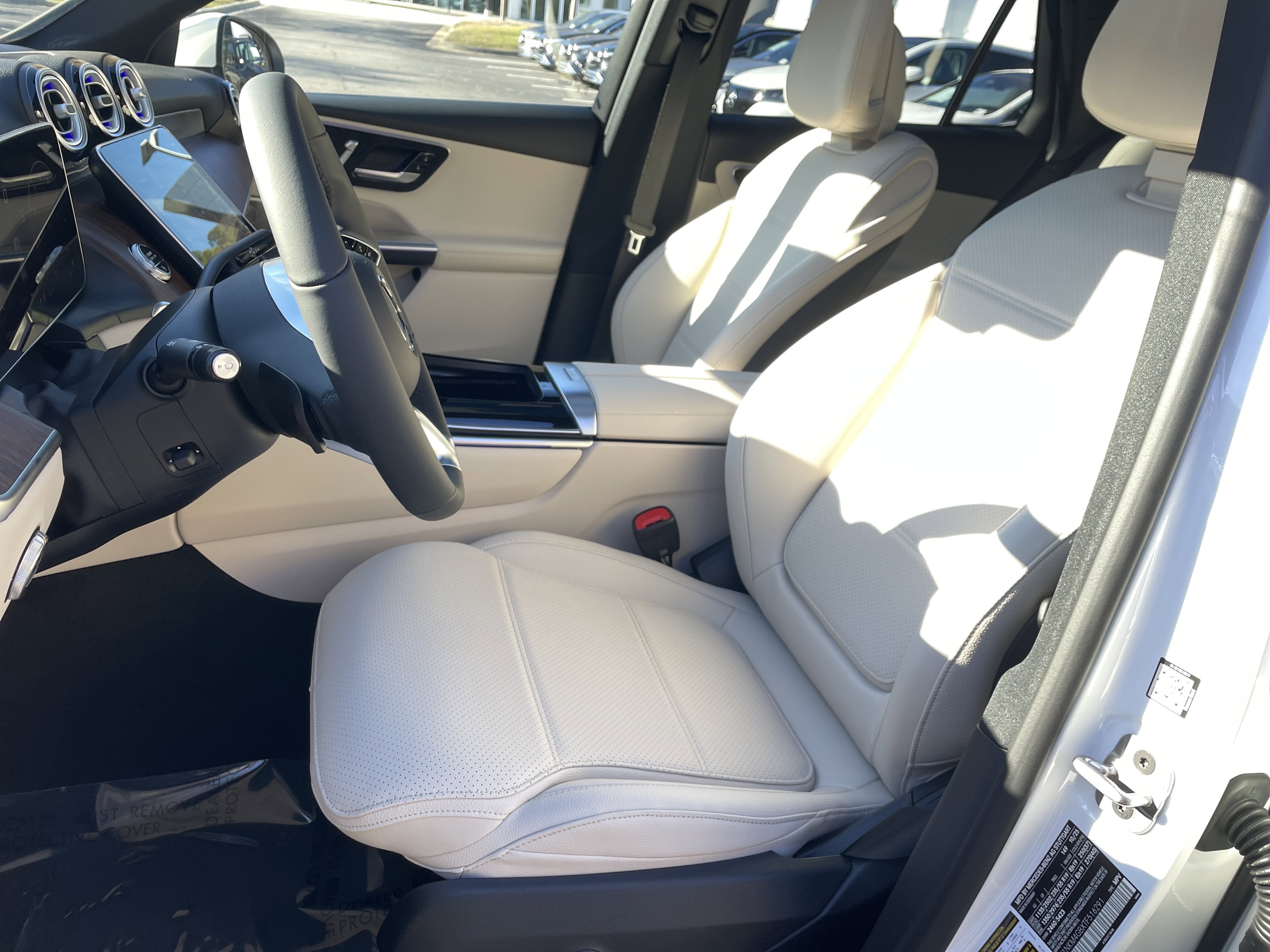 New 2026 Mercedes-Benz GLC 300 image 21