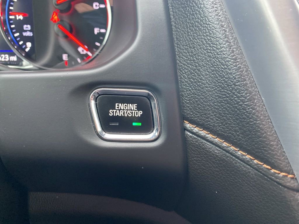 Used 2023 GMC Acadia AT4 w/ Technology Package image 21