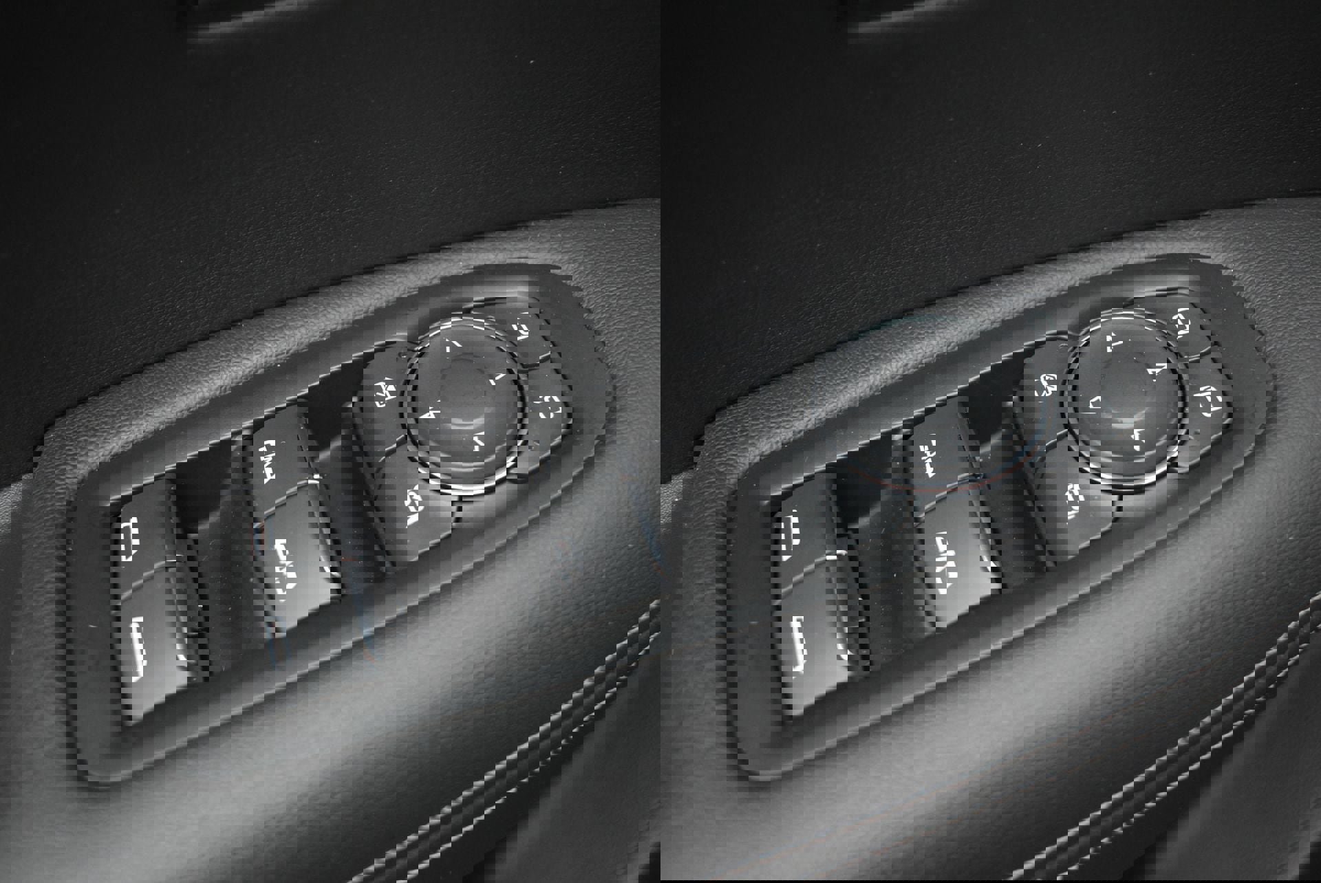 Used 2023 Cadillac XT5 Sportv w/ Technology Package image 13