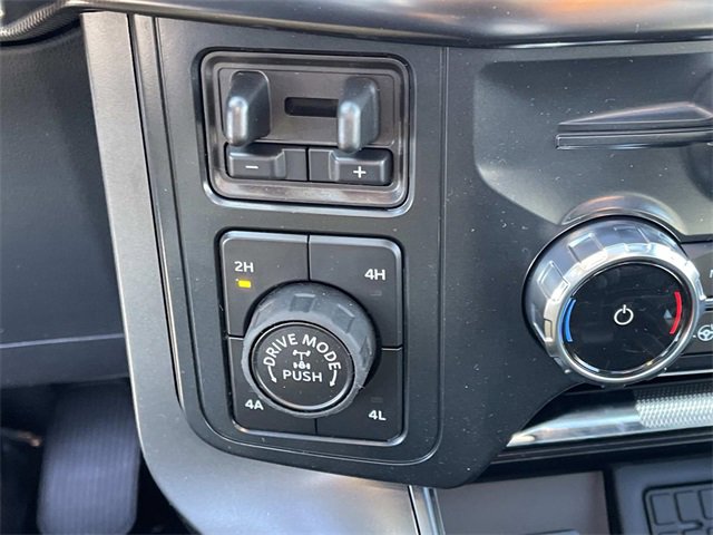 New 2025 Ford F150 Lariat w/ Equipment Group 502A High image 29