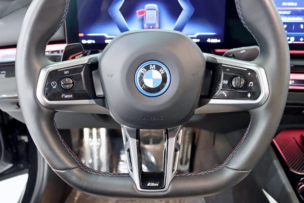 Used 2024 BMW i5 M60 w/ Premium Package AWD/4WD image 16