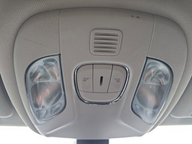 Used 2020 Jeep Compass Limited image 33