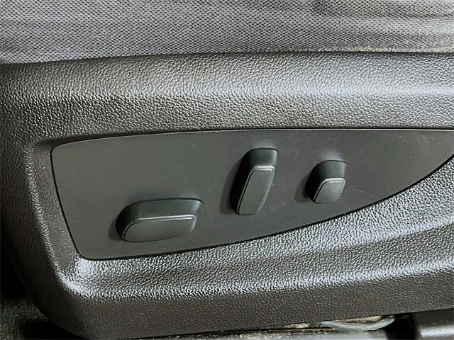 Used 2018 Chevrolet Silverado 1500 LT w/ All Star Edition image 11