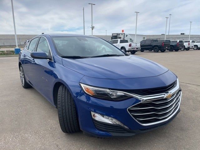 Used 2023 Chevrolet Malibu LT image 3
