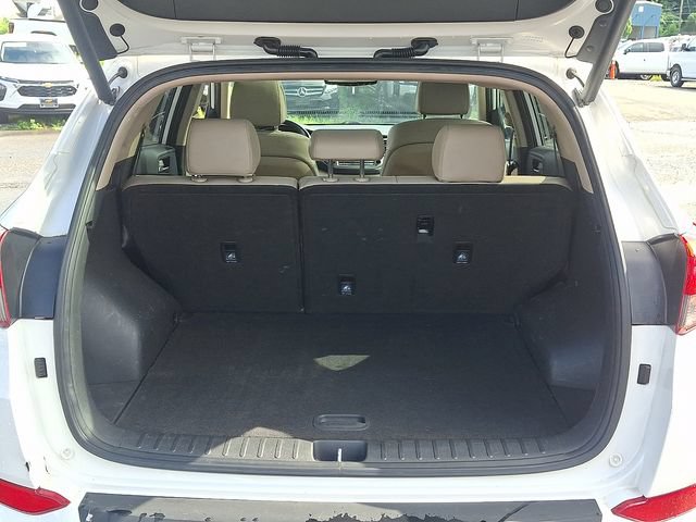 Used 2016 Hyundai Tucson Limited w/ Option Group 03 FWD image 32
