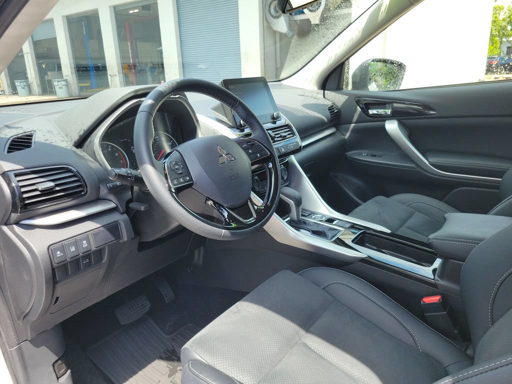Used 2025 Mitsubishi Eclipse Cross SE AWD/4WD image 15