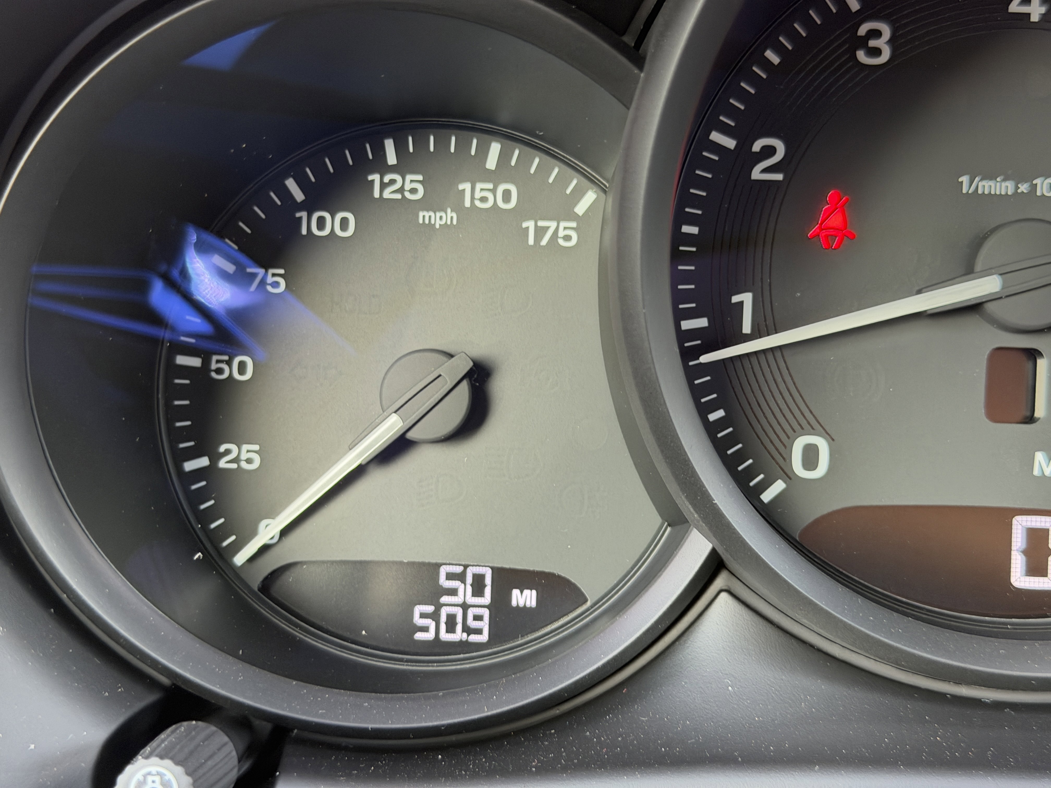 New 2025 Porsche Macan image 33