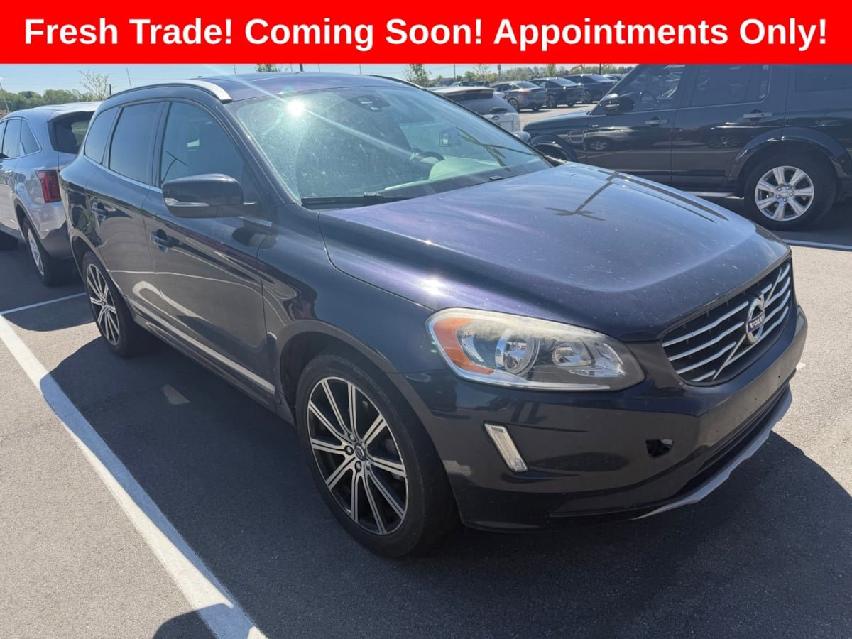 Used 2017 Volvo XC60 T6 Inscription w/ Protection Package AWD/4WD image 1