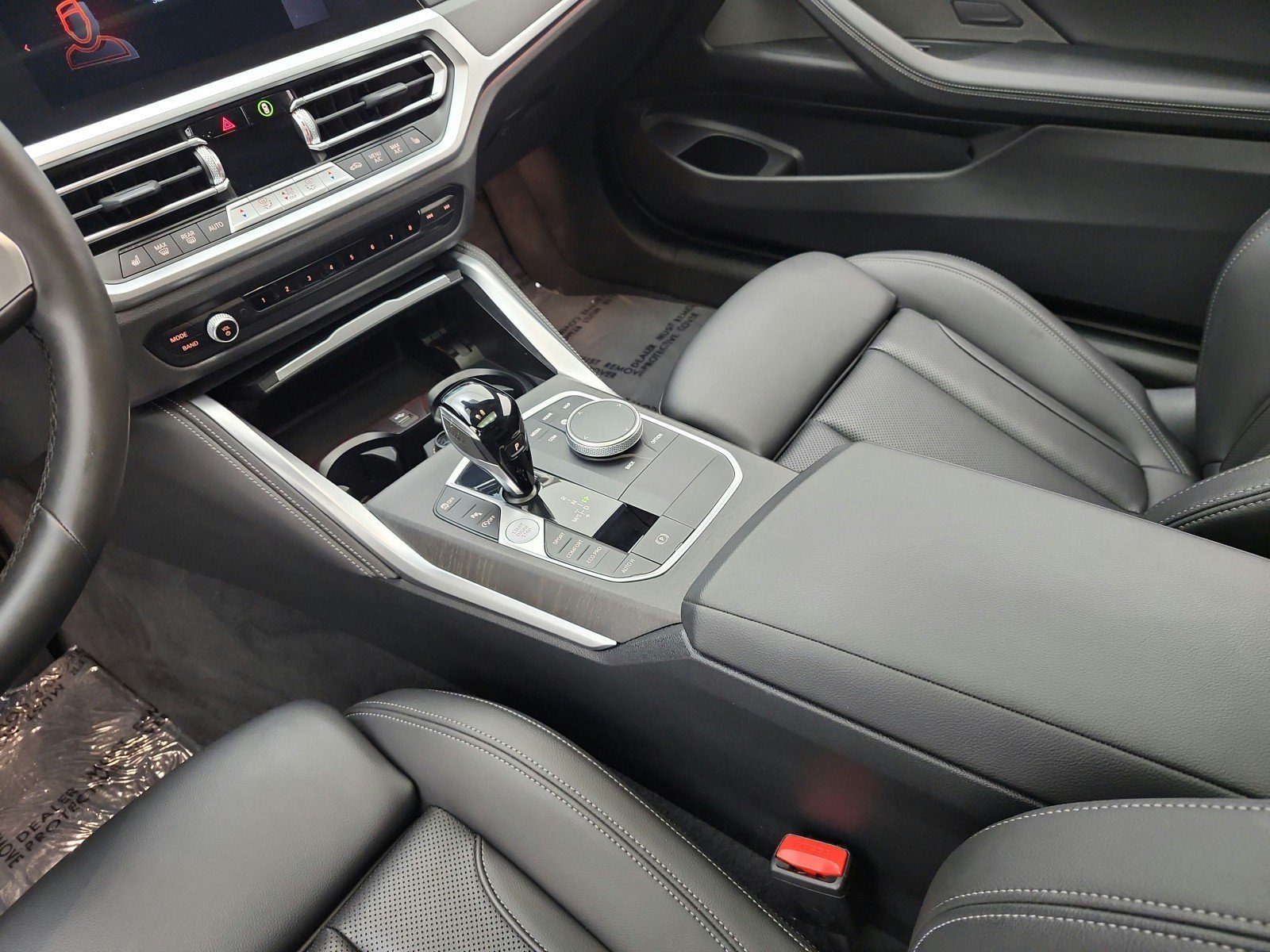 Used 2023 BMW 430i Coupe w/ M Sport Package RWD image 11