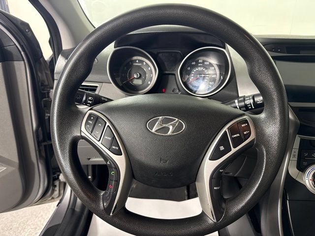 Used 2011 Hyundai Elantra GLS w/ Preferred Equipment Pkg 3 FWD image 18