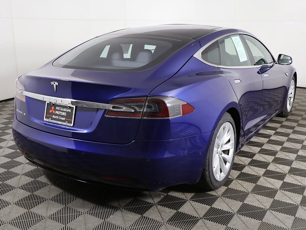 Used 2016 Tesla Model S 75D image 10