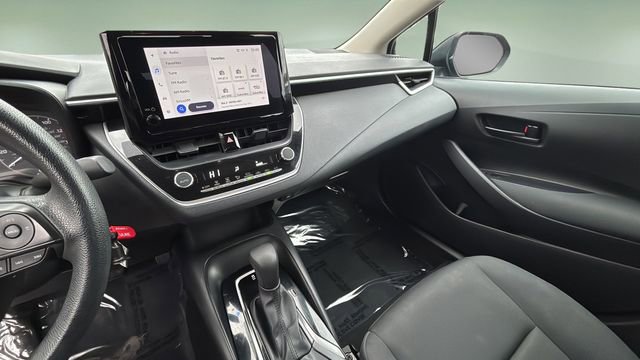 Used 2023 Toyota Corolla LE image 24