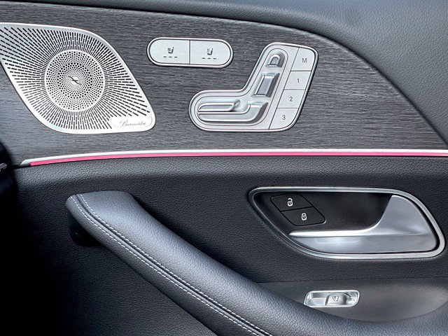 Certified 2026 Mercedes-Benz GLS 450 4MATIC image 38