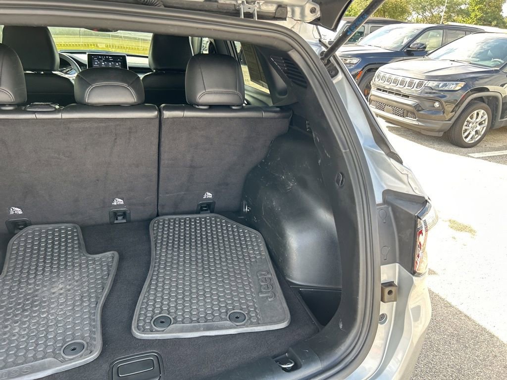 Used 2024 Jeep Compass Trailhawk image 33