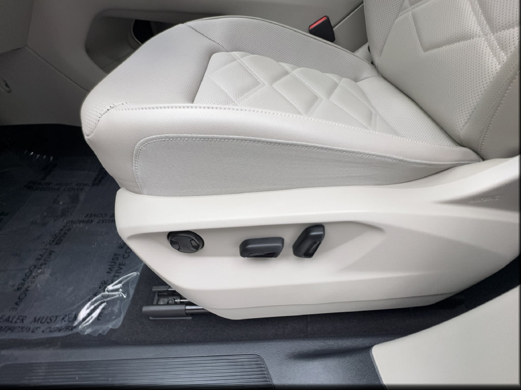 Used 2026 Volkswagen Atlas SE FWD image 22