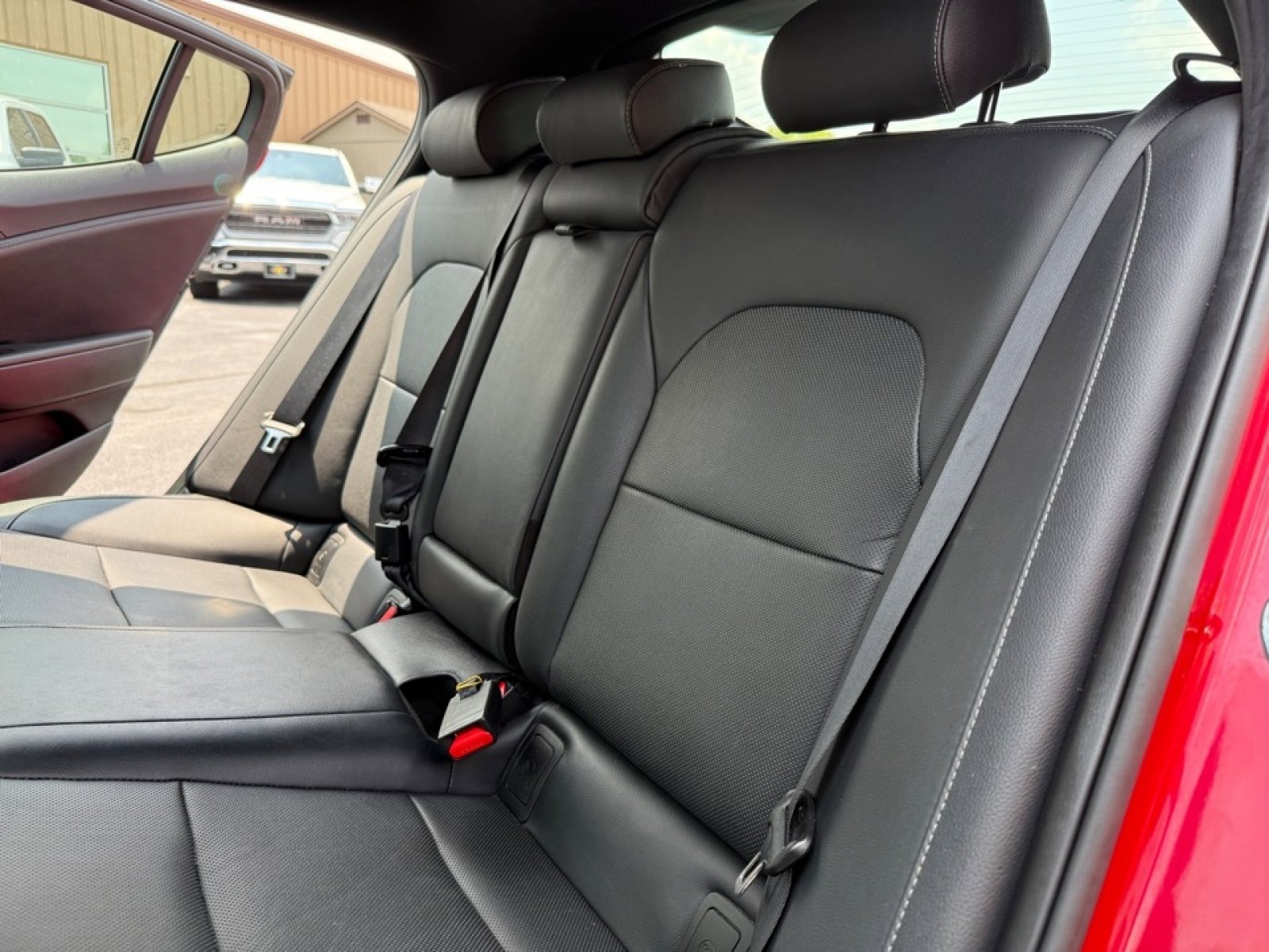 Used 2023 Kia Stinger GT-Line w/ Sun & Sound Package image 17