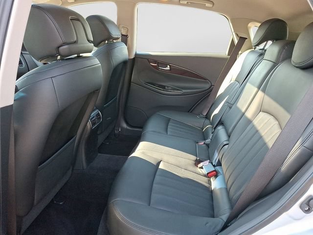 Used 2017 INFINITI QX50 2WD w/ Deluxe Touring Package image 12