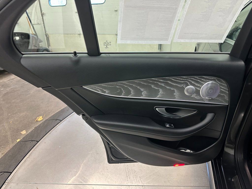 Used 2021 Mercedes-Benz E 350 4MATIC Sedan w/ Premium Package image 25