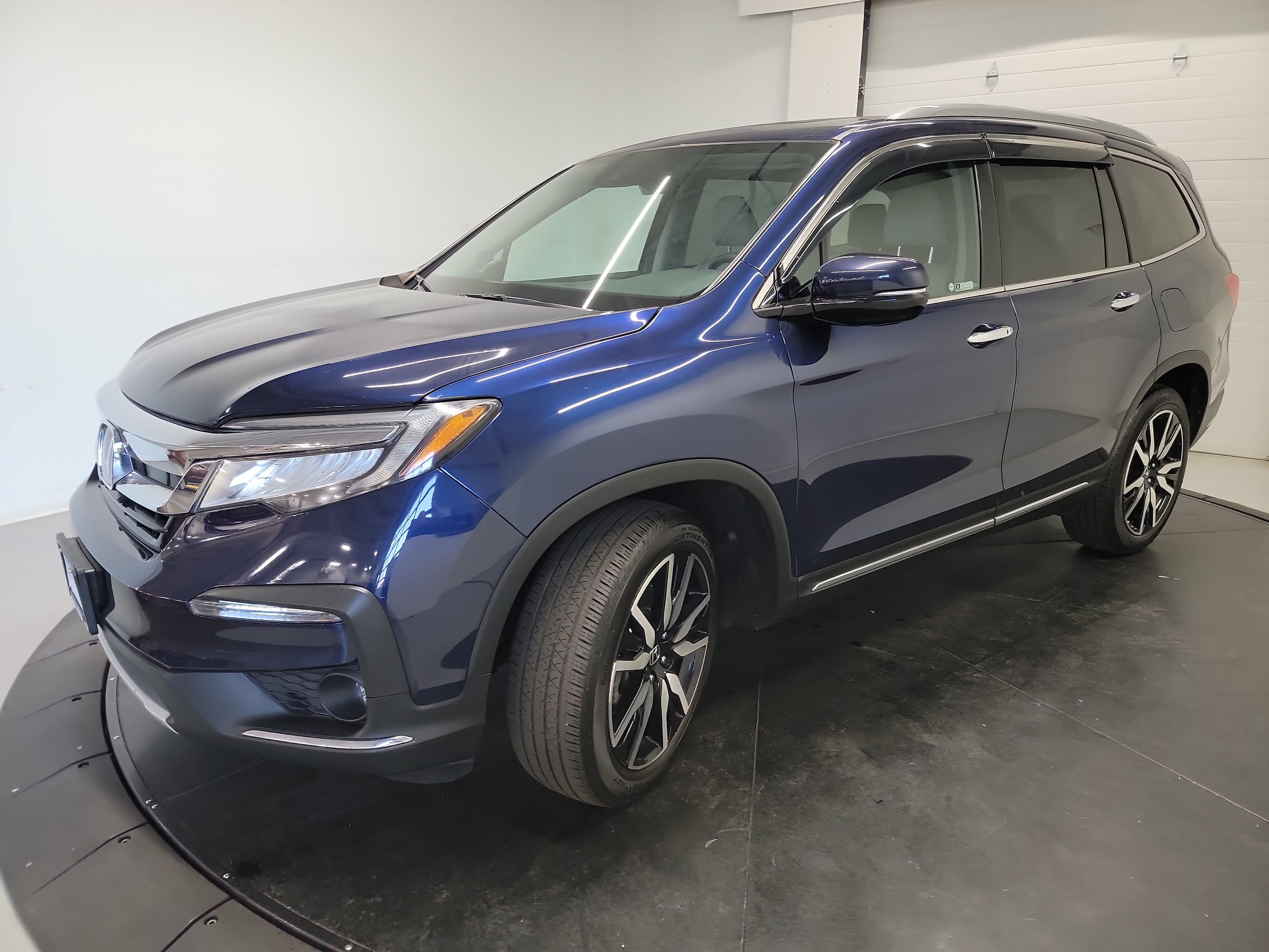 Used 2020 Honda Pilot Touring image 3