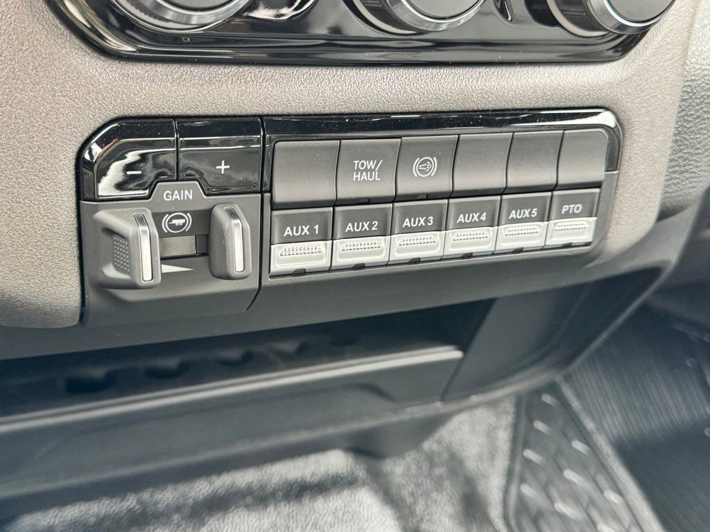 New 2026 RAM 4500 Tradesman w/ Safety Group AWD/4WD image 21