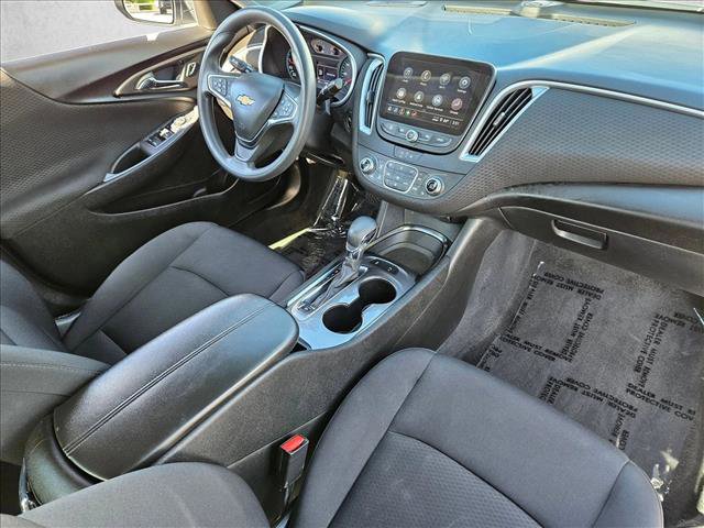 Used 2024 Chevrolet Malibu LT image 23