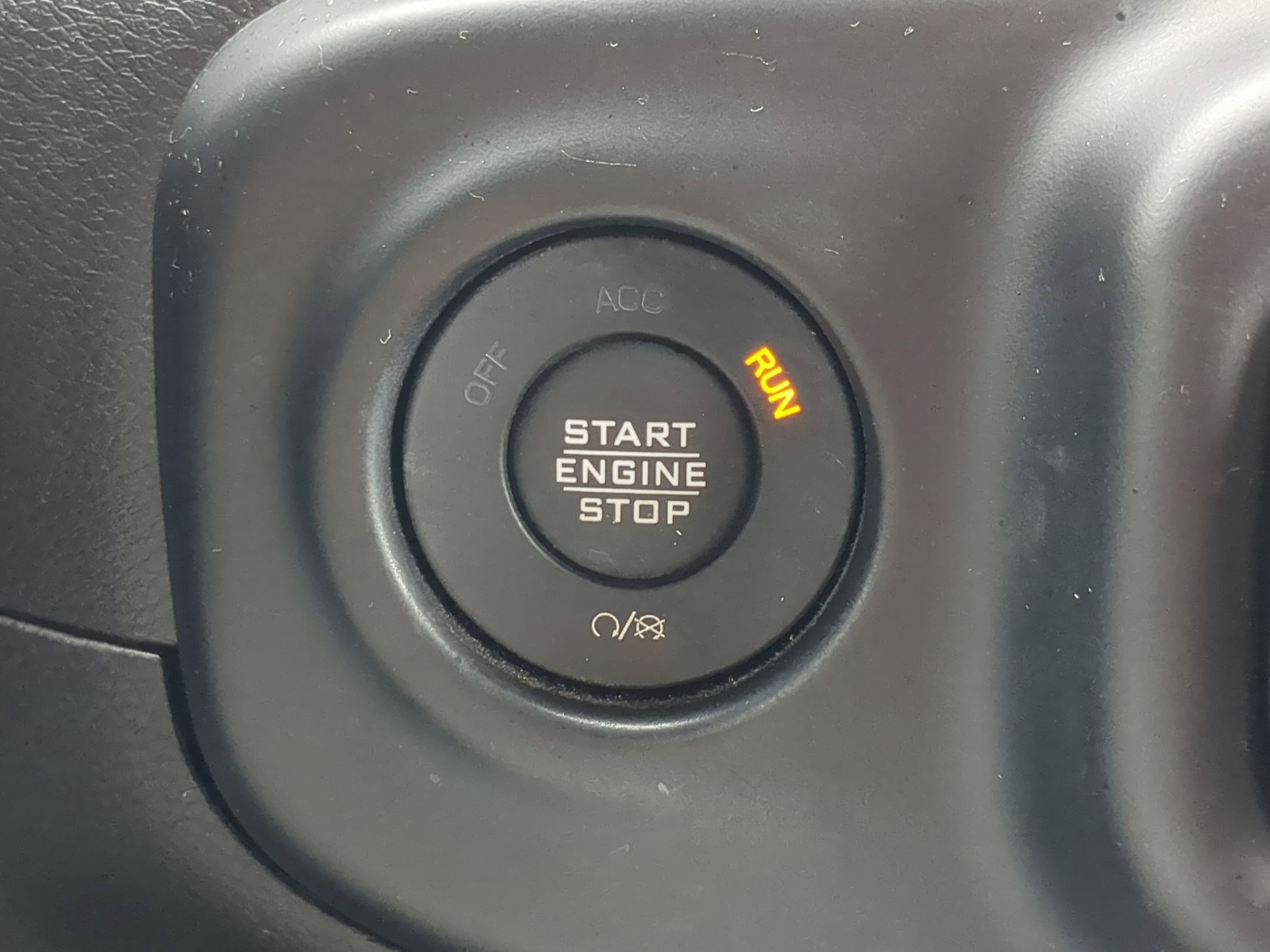 Used 2023 Jeep Gladiator Sport image 21