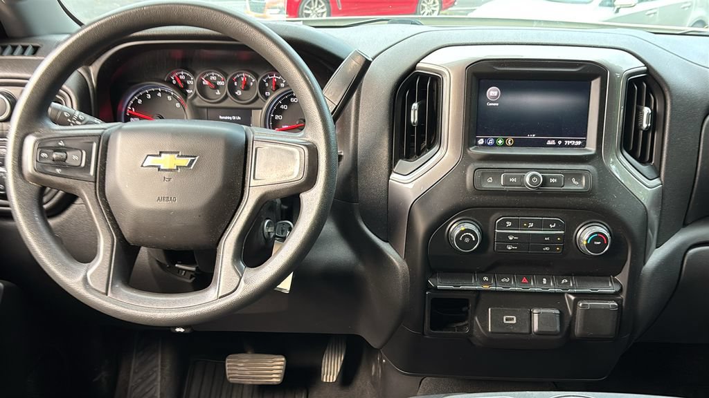 Used 2020 Chevrolet Silverado 1500 W/T w/ WT Value Package AWD/4WD image 10