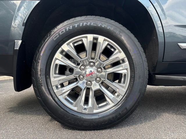 Used 2021 GMC Yukon Denali w/ Advanced Technology Package image 17