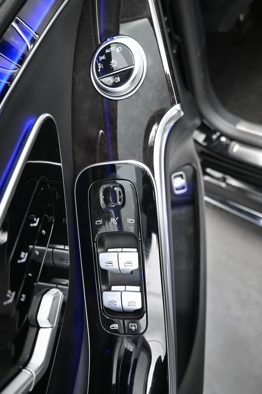 Used 2023 Mercedes-Benz S 580 4MATIC Sedan image 17