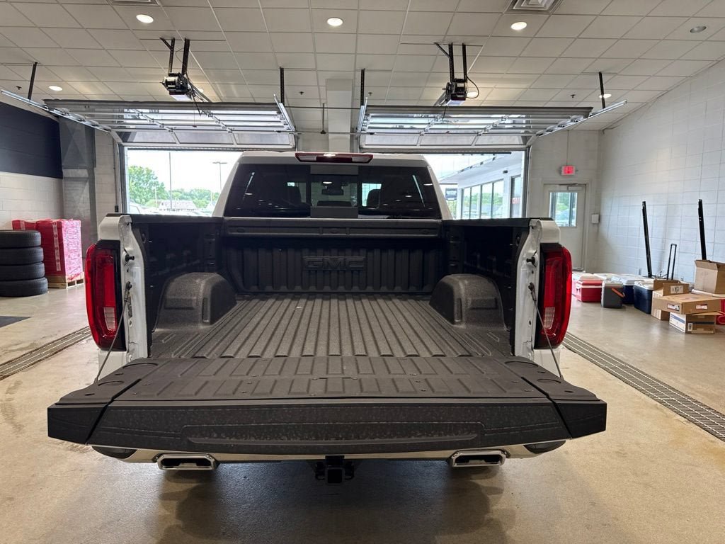 New 2026 GMC Sierra 1500 SLT w/ SLT Premium Plus Package AWD/4WD image 19