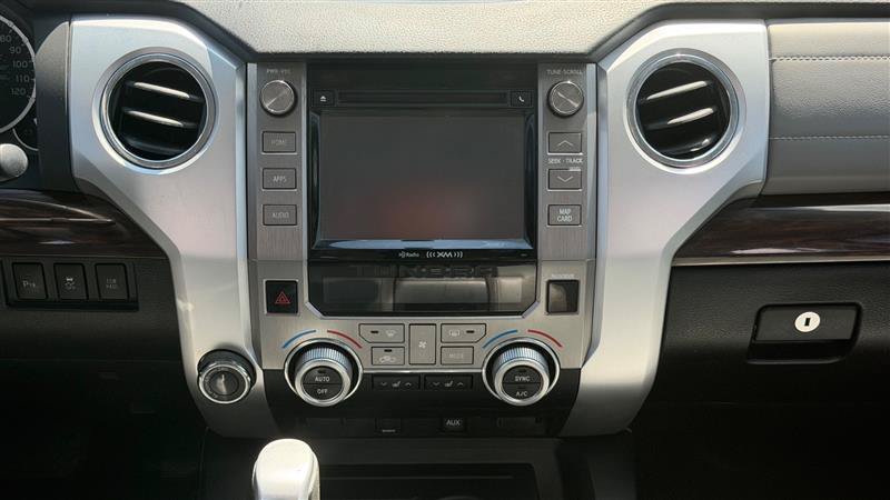 Used 2015 Toyota Tundra Limited w/ Limited Premium Package AWD/4WD image 28