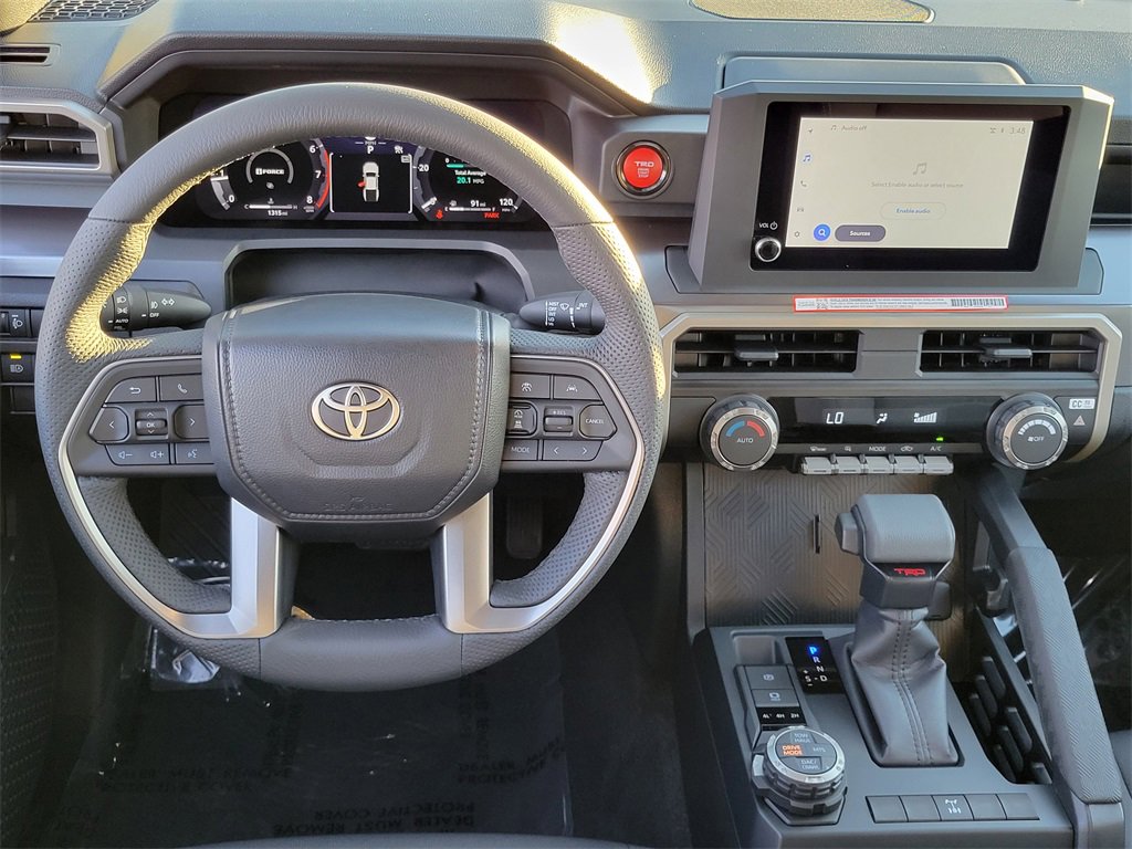 Used 2025 Toyota Tacoma TRD Off-Road image 4