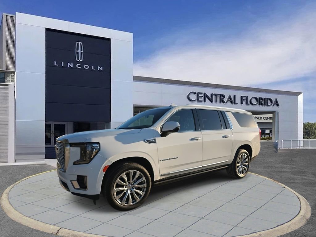 Used 2023 GMC Yukon XL Denali image 6