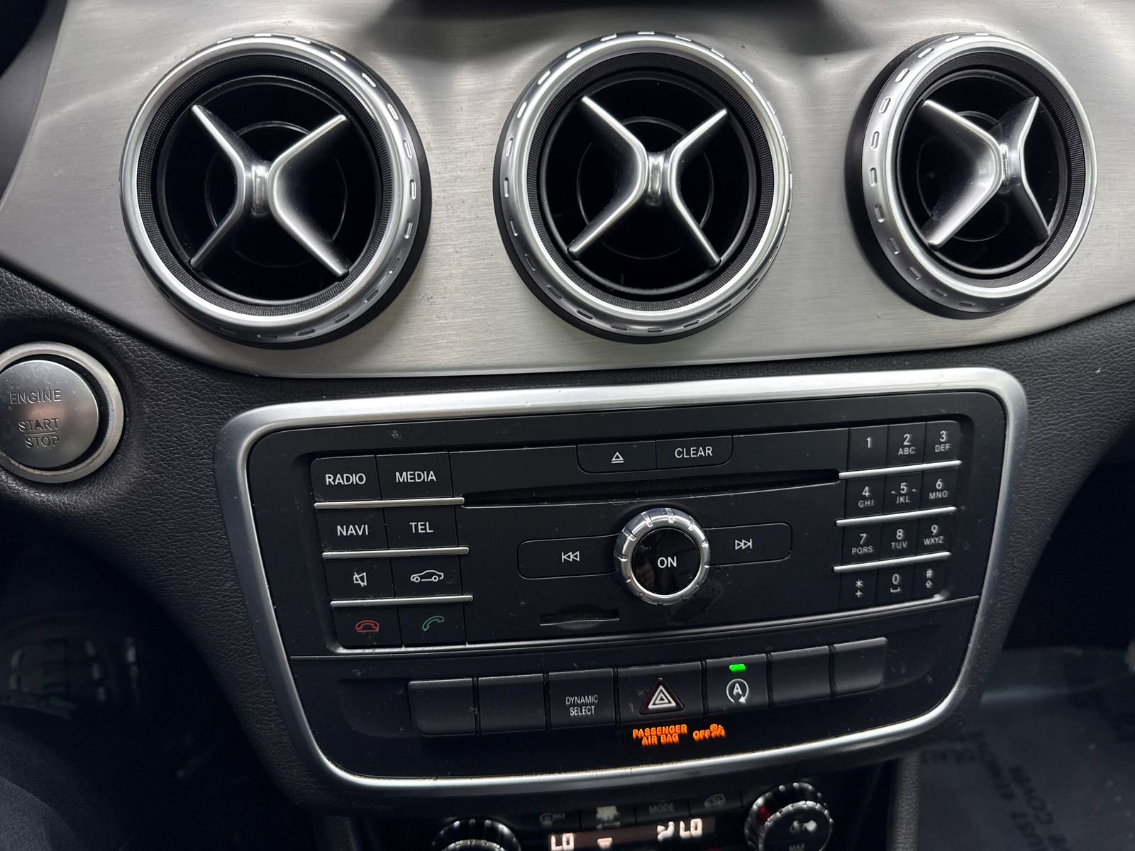 Used 2017 Mercedes-Benz GLA 250 image 27