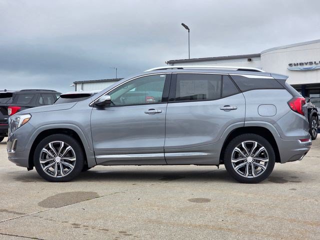 Used 2018 GMC Terrain Denali w/ Driver Alert Package II AWD/4WD image 5