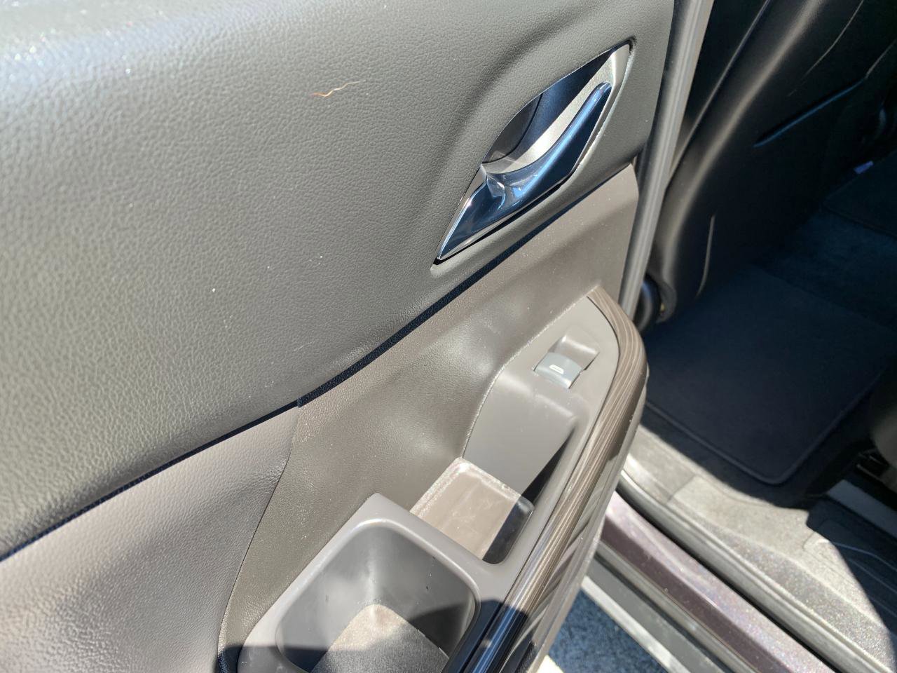 Used 2019 GMC Acadia SLT AWD/4WD image 31