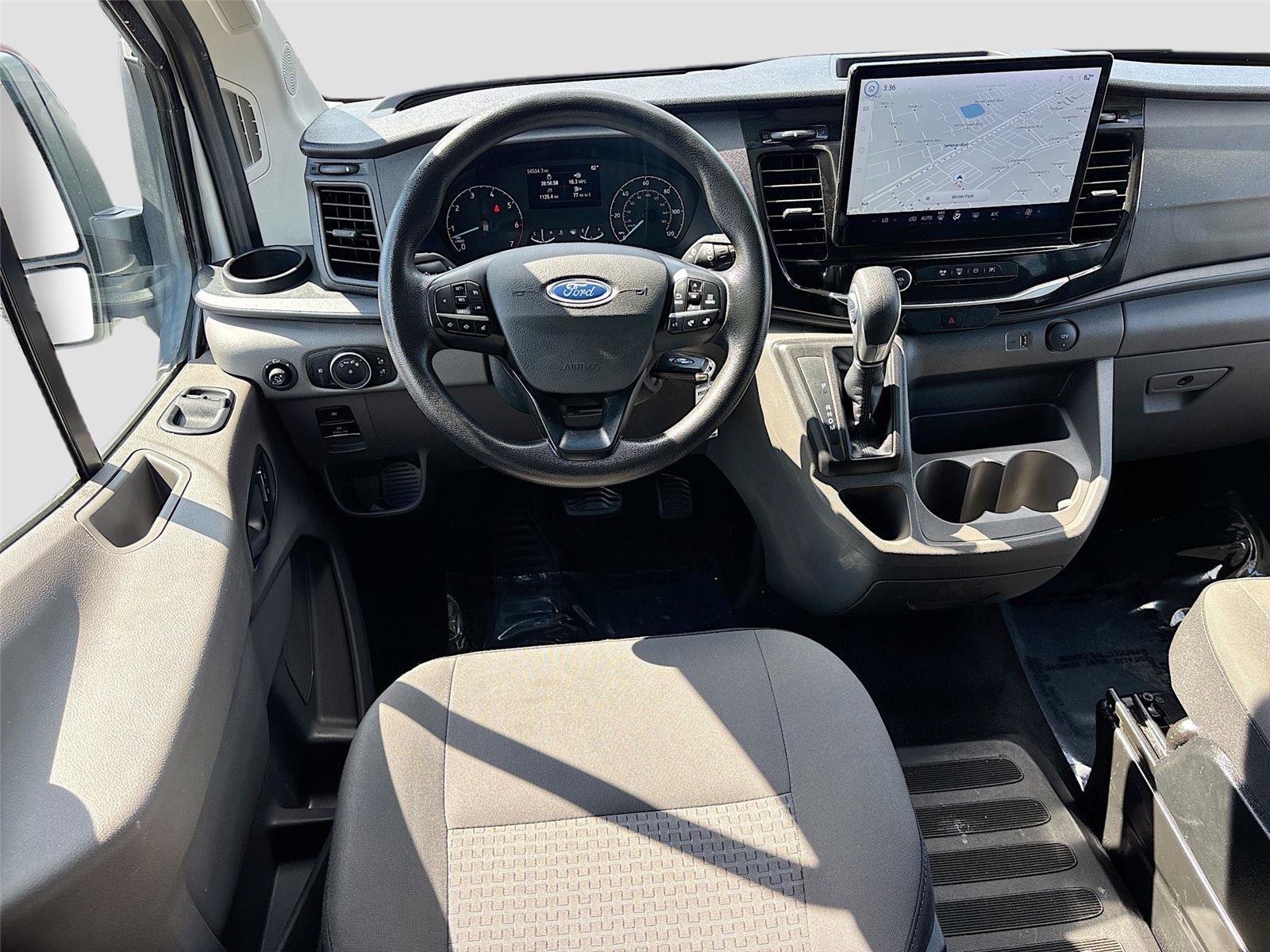 Used 2024 Ford Transit 350 XLT image 20