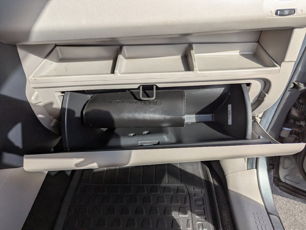 Used 2010 Honda Pilot LX image 32