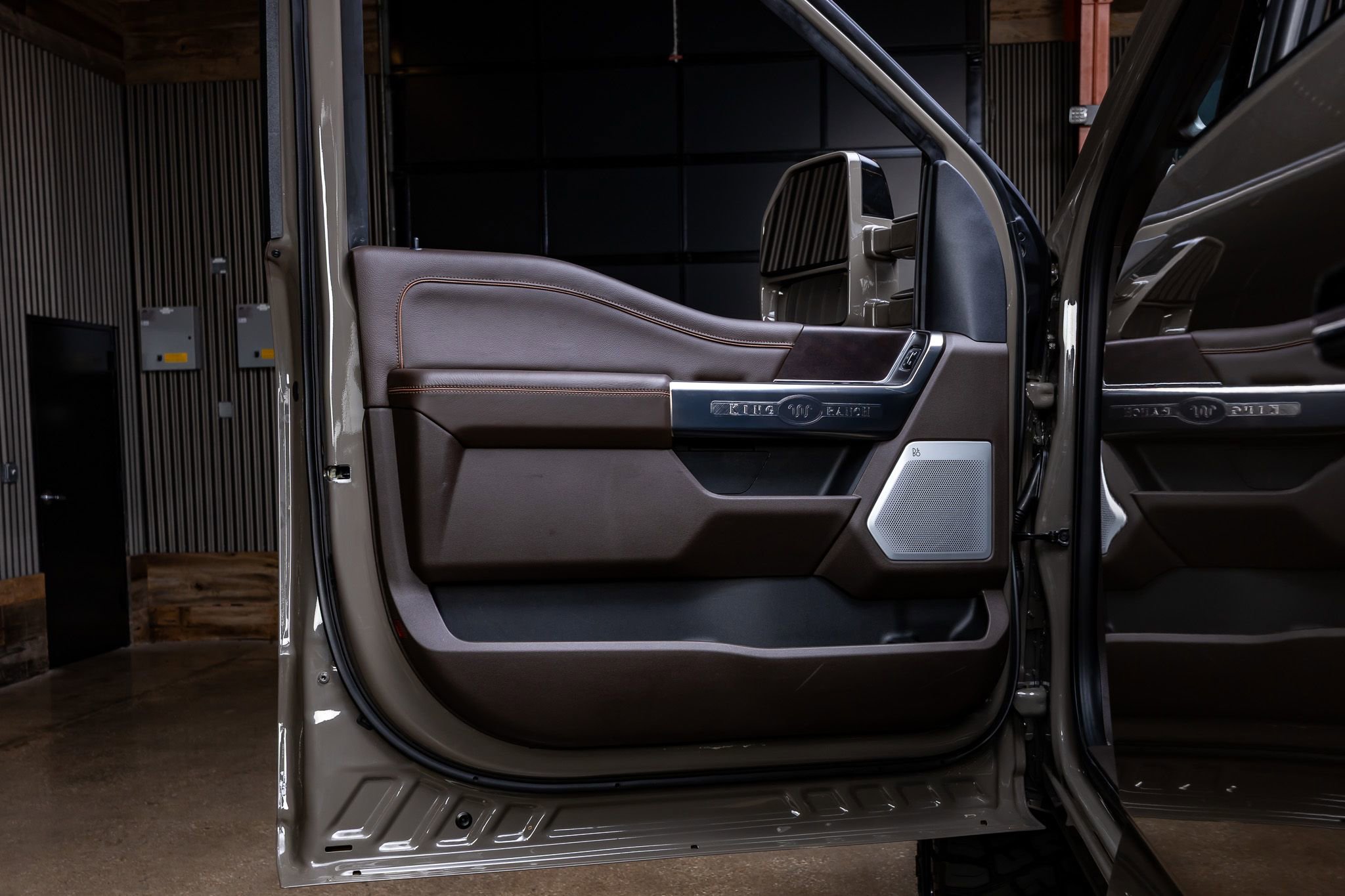 Used 2026 Ford F250 King Ranch w/ Chrome Package image 34