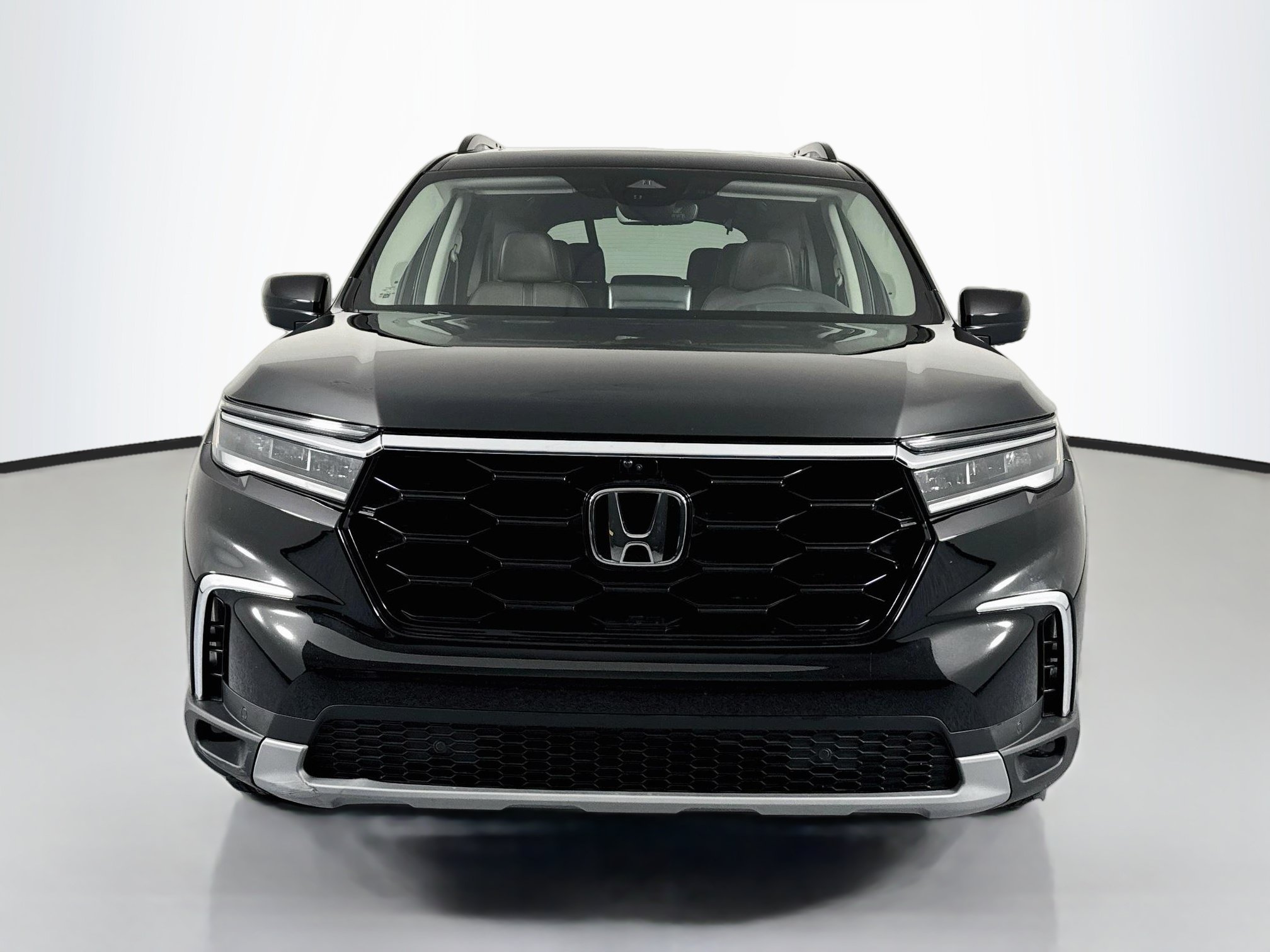 Certified 2023 Honda Pilot Elite image 2