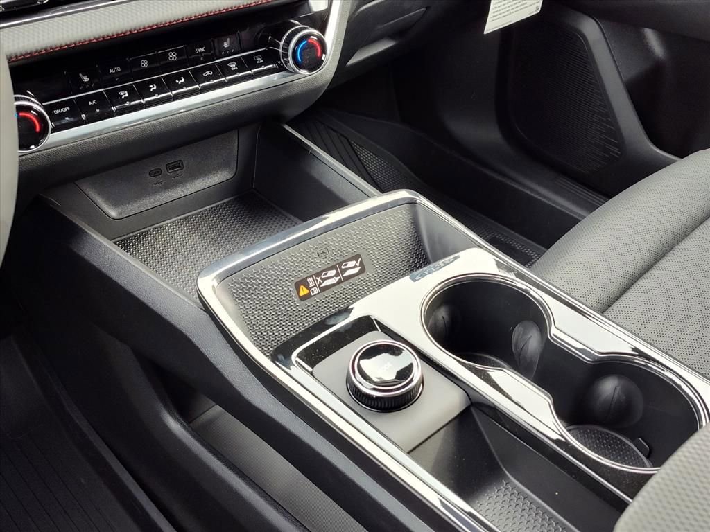 New 2026 Chevrolet Equinox RS w/ Safety and Technology Package image 14