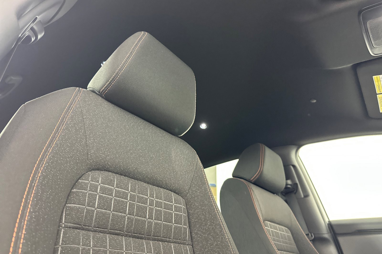 Used 2025 Honda HR-V Sport image 16