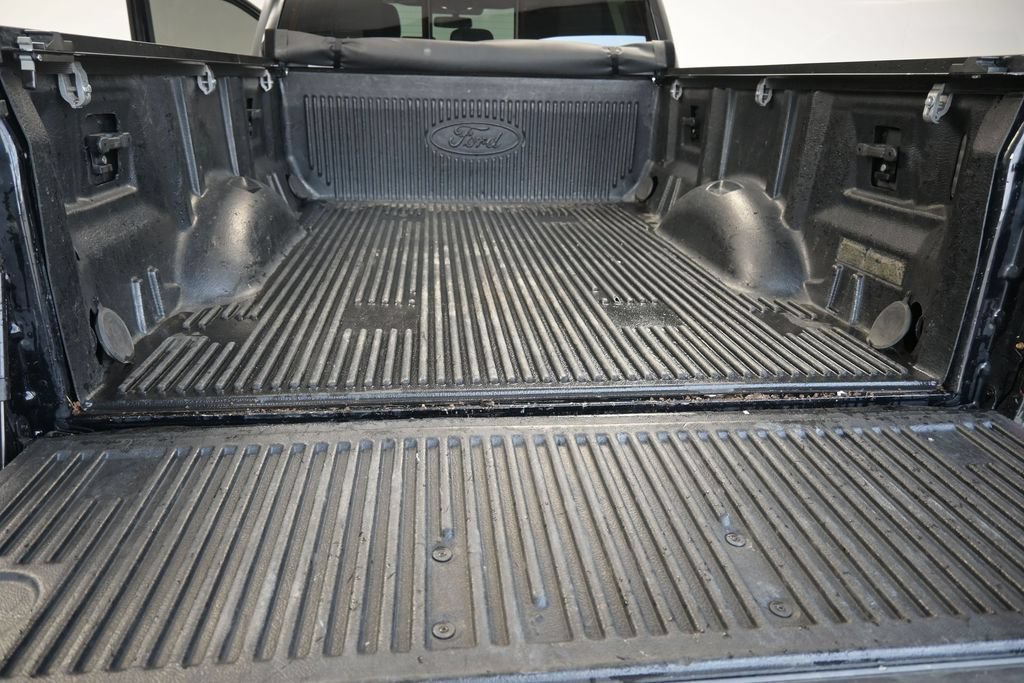 Used 2016 Ford F150 XLT w/ Equipment Group 302A Luxury AWD/4WD image 20