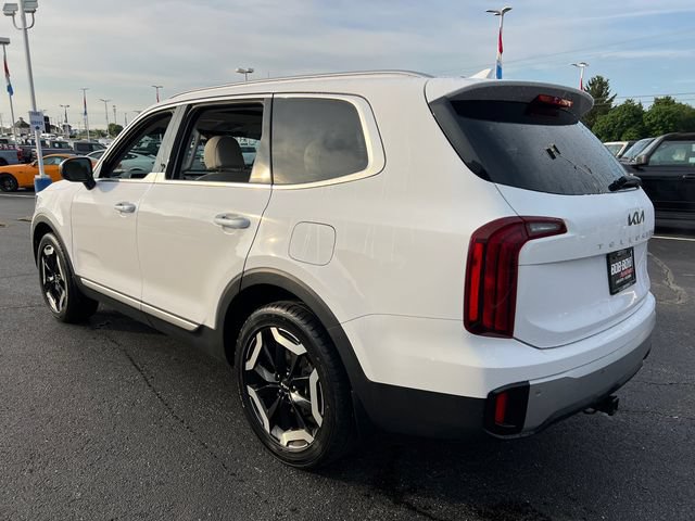 Used 2023 Kia Telluride S w/ S Sunroof Package AWD/4WD image 5