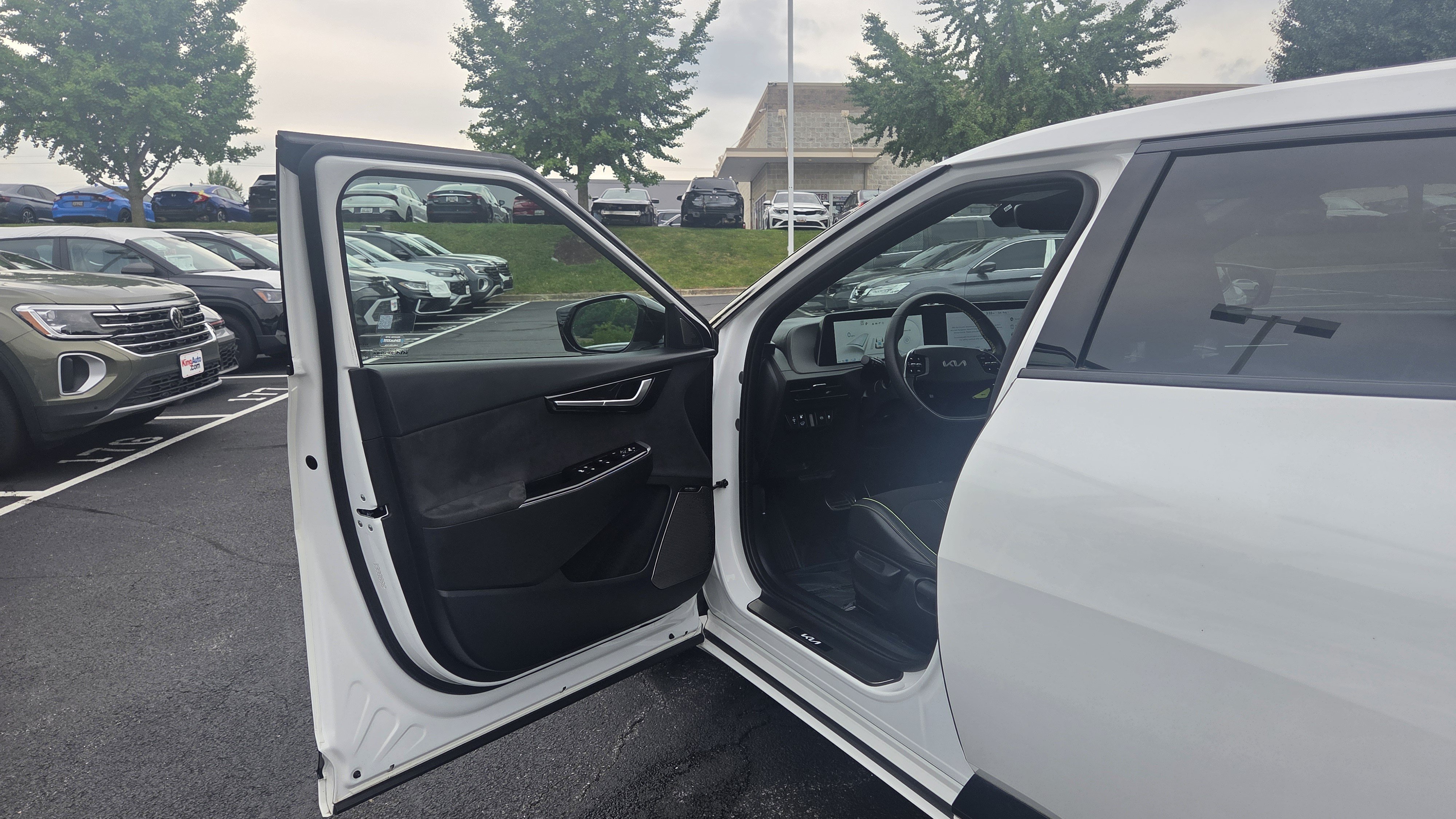 Certified 2023 Kia EV6 GT AWD/4WD image 12