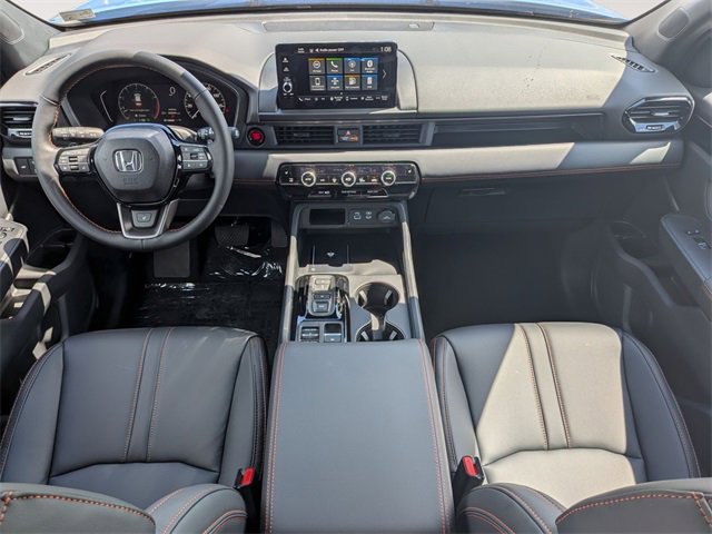 New 2025 Honda Pilot TrailSport image 28