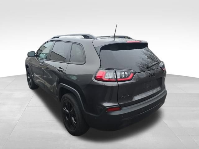 Used 2023 Jeep Cherokee Altitude Lux image 3