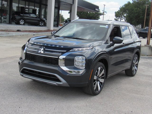 New 2025 Mitsubishi Outlander SEL image 6